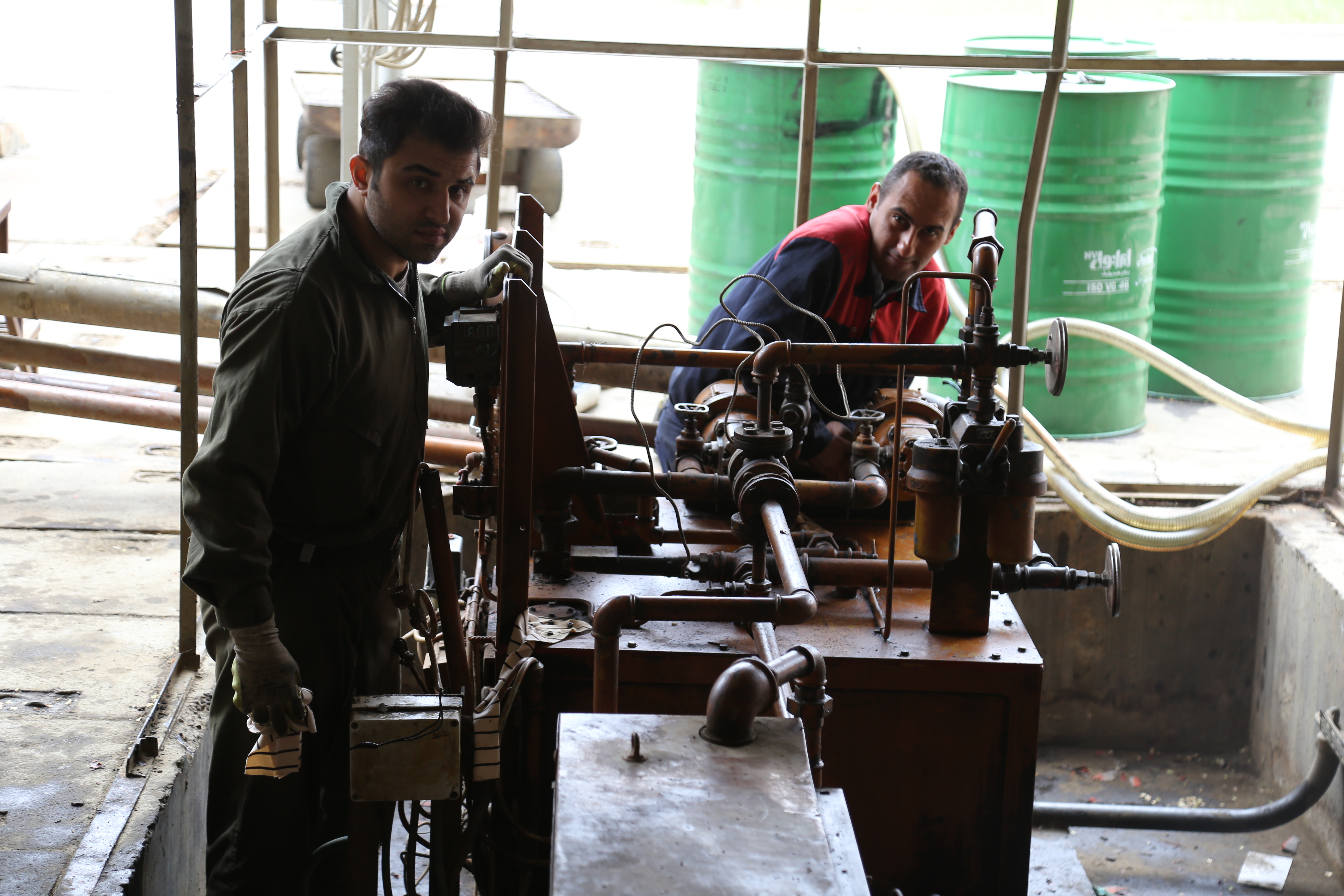 استفاده از روغن نیروگاهی تولید داخل برای نخستین بار در نیروگاه تبریز