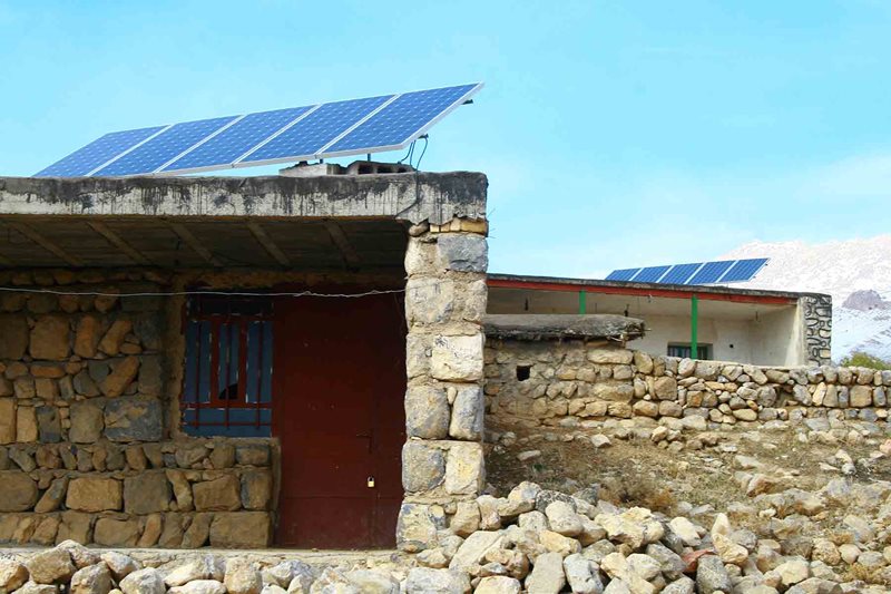 نیروگاه‌های خورشیدی در روستاهای چهارمحال و بختیاری احداث می‌شود