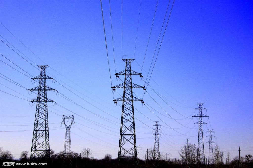 در نشست تولیدکنندگان مطرح شد: وزارت نیرو می‌خواهد بخش خصوصی را از صنعت برق بیرون کند