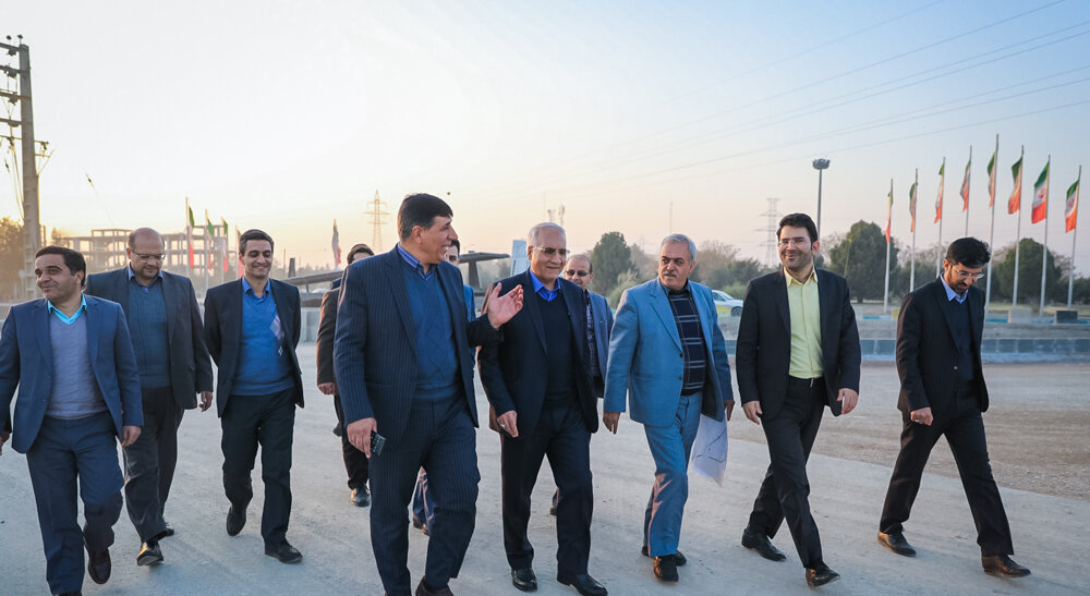بازدید مدیرعامل شرکت توزیع برق شهرستان اصفهان از پروژه‌های عمرانی