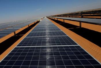 بزرگترین نیروگاه برق خورشیدی در جهان