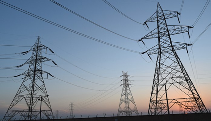 ۱۳۴ کیلومتر خطوط برق قدرت به شبکه برق منطقه ای خوزستان اضافه شد
