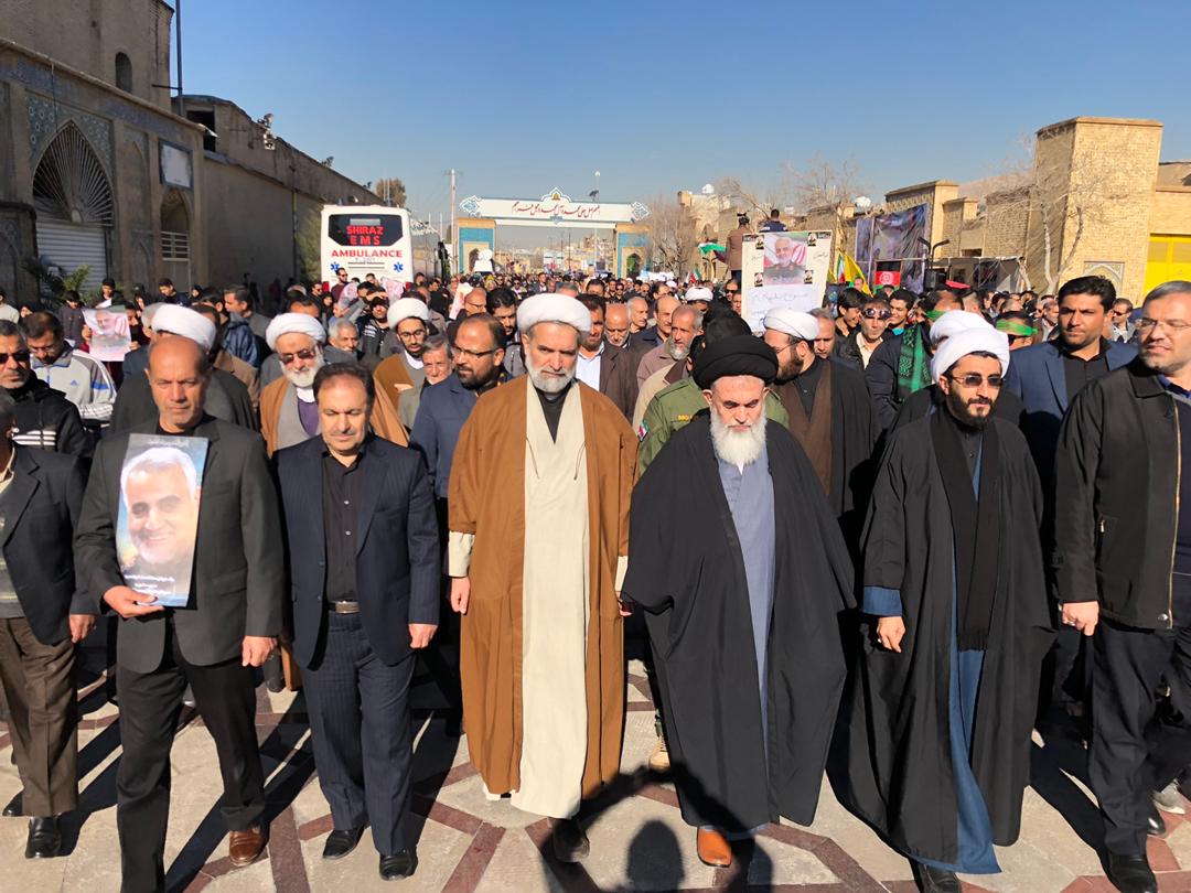حضور مدیرعامل سابق شرکت گاز استان فارس در مراسم گرامیداشت سردار دلها