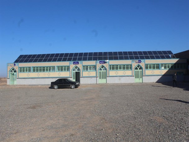 مولد خورشیدی ۲۰ کیلوواتی در شهرستان خلیل‌آباد وارد مدار تولید شد