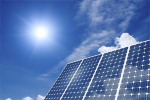 ایجاد نیروگاه‌های خورشیدی خانگی در استان همدان با هدف درآمدزایی برای مردم