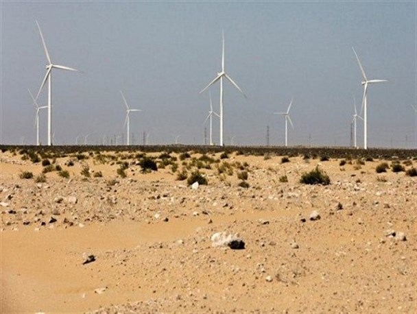 بزرگترین مزرعه بادی کشور در جنوب شرق ایران راه اندازی می شود/ تبدیل تهدید به فرصت با تولید انرژی از بادهای ۱۲۰ روزه سیستان