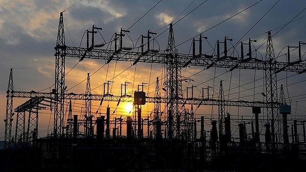 مصرف برق صنایع به ۴ هزار و ۷۱۷ مگاوات رسید