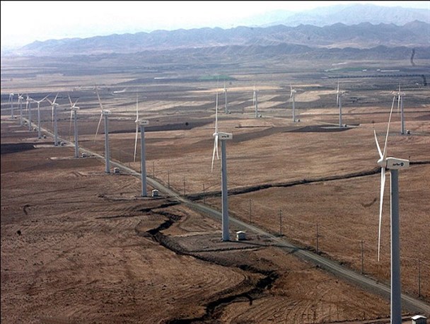 بزرگترین مرزعه بادی کشور در هفته دولت افتتاح می‌شود/ ایجاد ظرفیت تولید هزار مگاوات برق در سیستان