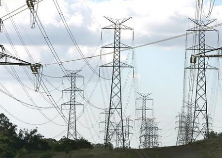برای حفظ پایداری شبکه سراسری برق، مدیریت مصرف برق باید در اولویت قرار گیرد