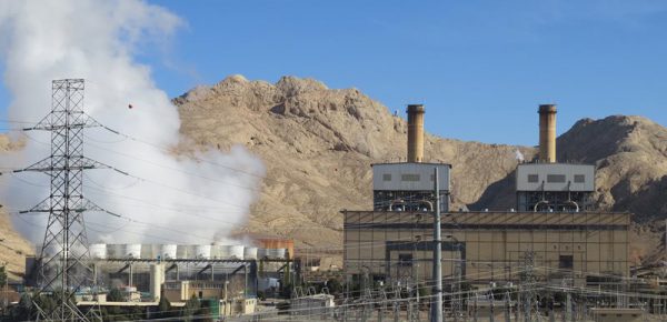 افزایش ۵/۵ درصدی تولید برق در نیروگاه اصفهان