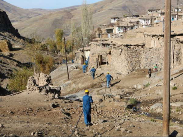 کلنگ‌زنی ۳ پروژه‌ مهم روستایی برق تبریز با اعتباری بالغ بر ۱۵ میلیارد ریال