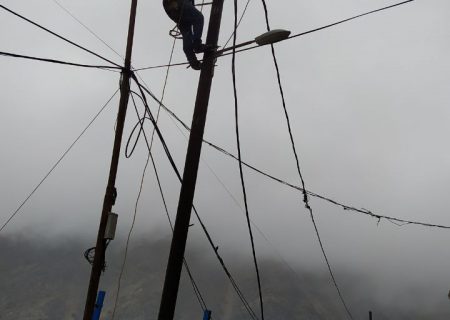 طرح بهسازی شبکه توزیع برق در ۴۲۰ روستای استان کردستان اجرایی می‌شود