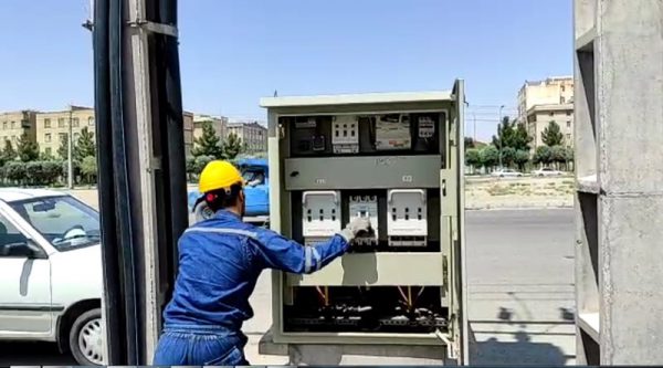 برق ۲۱۰ اداره دولتی پرمصرف در استان تهران قطع شد
