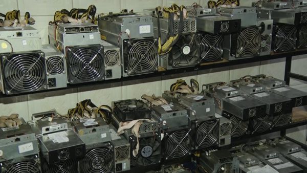 ۵ هزار دستگاه ماینر در قزوین کشف و جمع‌آوری شد/ جلوگیری از مصرف غیرمجاز ۶ مگاوات برق در استان