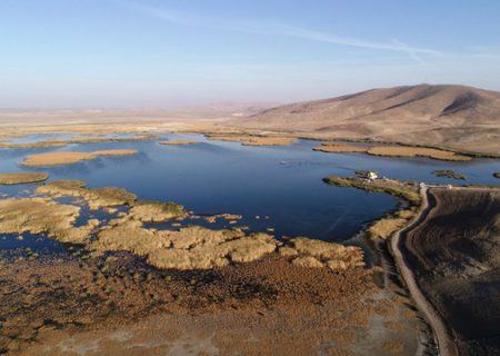 رهاسازی ۲.۵ میلیون مترمکعب آب برای احیای تالاب بین‌المللی “کانی برازان” در آذربایجان غربی