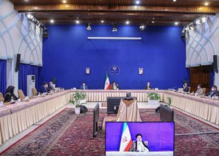 رئیس جمهور: طرح‌های حوزه آب با تلاش مضاعف و با سرعت تکمیل شود/ دیپلماسی آب برای پیگیری حقابه ایران از همسایگان فعال شود