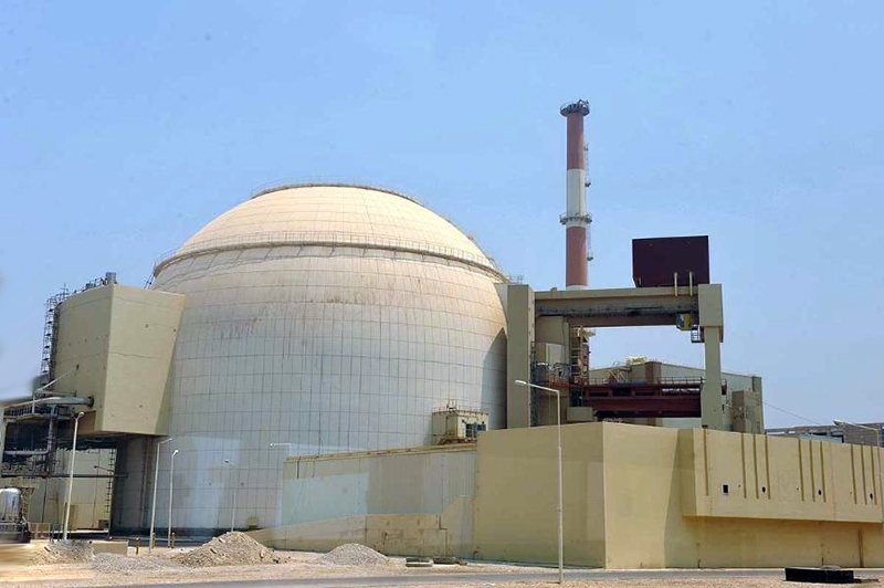 رکوردزنی تولید برق هسته‌ای ایران / نیروگاه بوشهر عصای دست صنعت برق در زمستان