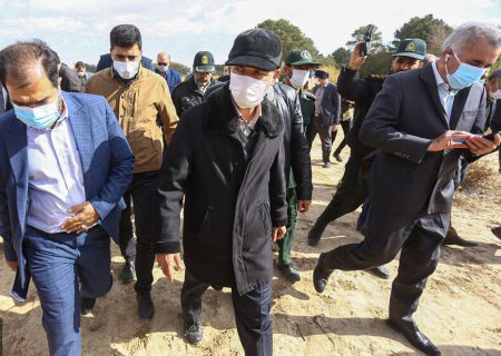 بررسی وضعیت آب و خشکسالی در سفر وزیر نیرو به اصفهان