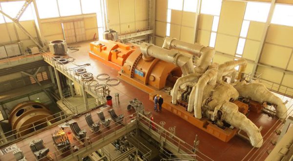 تعمیرات اساسی واحد بخار نیروگاه اصفهان آغاز شد