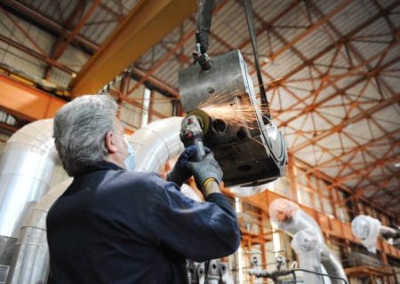 بومی سازی ۹۵ درصدی قطعات تخصصی در نیروگاه بندرعباس