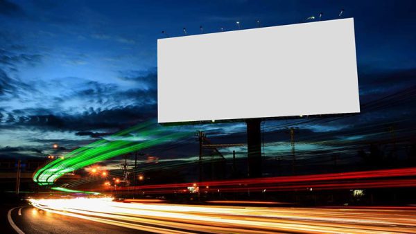 کاهش ۵۰ درصدی روشنایی تابلوهای تبلیغاتی در پایتخت