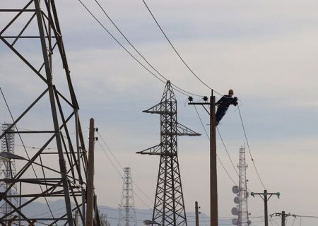 افتتاح ۸۸ پروژه توزیع برق استان فارس همزمان با دهه فجر