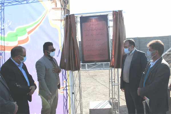 ۱۰ نیروگاه‌ خورشیدی مقیاس کوچک در جنوب استان کرمان افتتاح شد