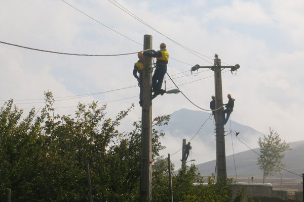 ۷۷ پروژه توزیع برق استان هرمزگان افتتاح می‌شود