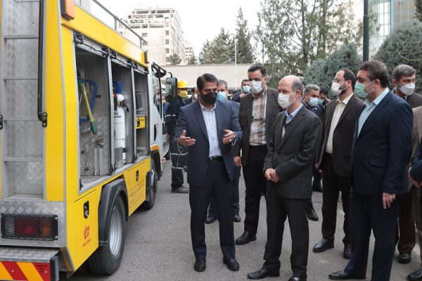 گزارش تصویری/ بازدید وزیر نیرو از سامانه ۱۲۱ و دیسپاچینگ توزیع شبکه برق تهران