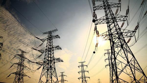 اولویت حفظ پایداری شبکه برق در دوران سخت پیش‌رو