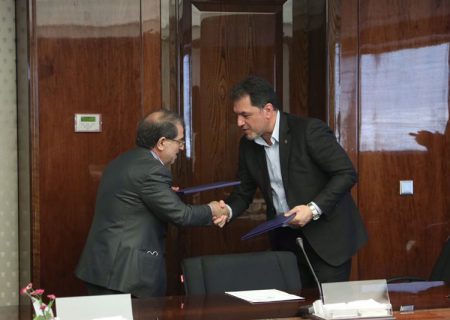 تفاهم‌نامه همکاری میان پژوهشگاه نیرو و سندیکای صنعت برق ایران مبادله شد