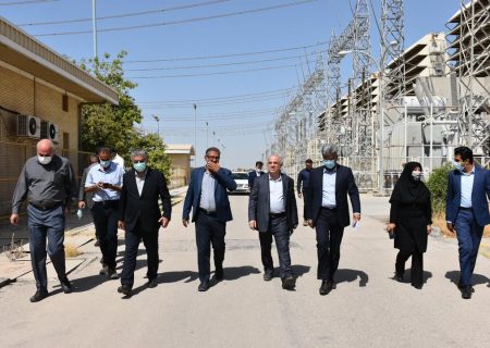 معاون وزیر نیرو از واحد نیروگاهی گازی خلیج فارس بازدید کرد