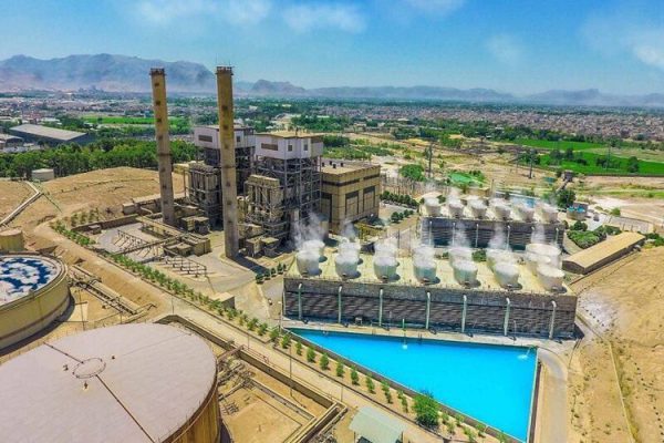تولید برق نیروگاه اصفهان ۶۲ درصد افزایش یافت
