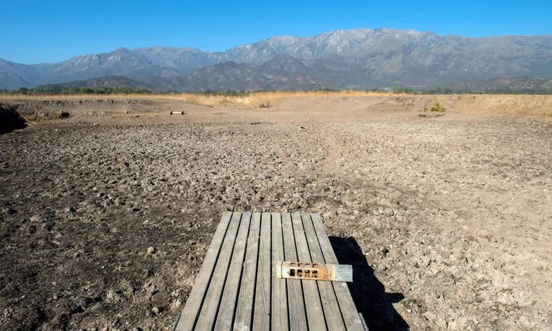 سیزده سال خشکسالی و کمبود آب در طولانی‌ترین کشور جهان/ جیره بندی ۲۴ ساعته آب در شیلی