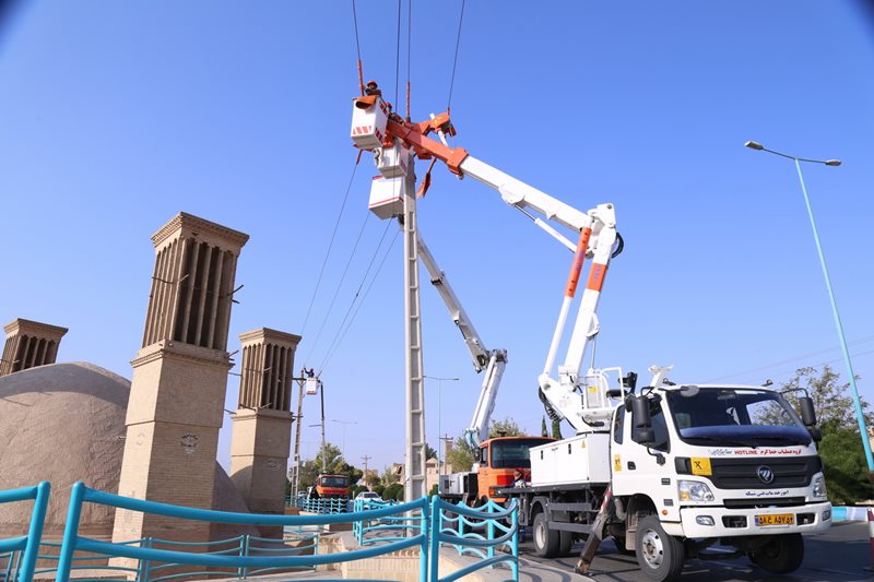 ۱۵۵ پروژه توزیع برق استان یزد به بهره‌برداری می‌رسد