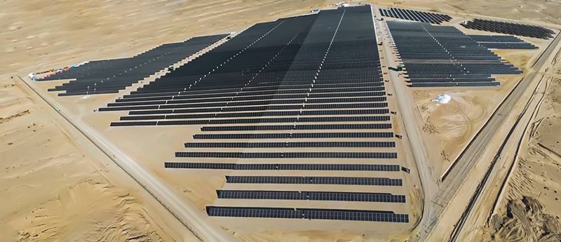 نیروگاه خورشیدی ۱۰ مگاواتی پاسارگاد دامغان افتتاح شد/ تولید سالیانه بالغ بر ۵۲ میلیون کیلووات ساعت برق در این نیروگاه