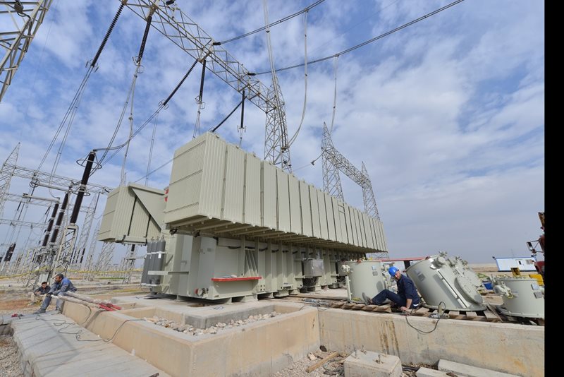 بیش از ۲۲۰۰ مگاولت آمپر به ظرفیت شبکه برق منطقه‌ای خوزستان اضافه شد