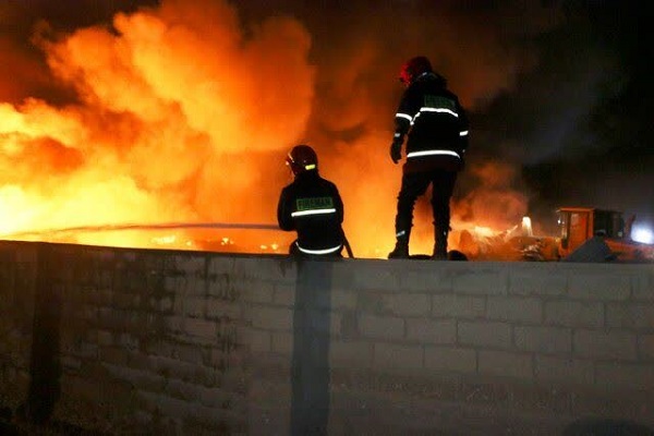 وقوع بیش از ۱۳ حادثه آتش‌سوزی طی یک روز در اهواز
