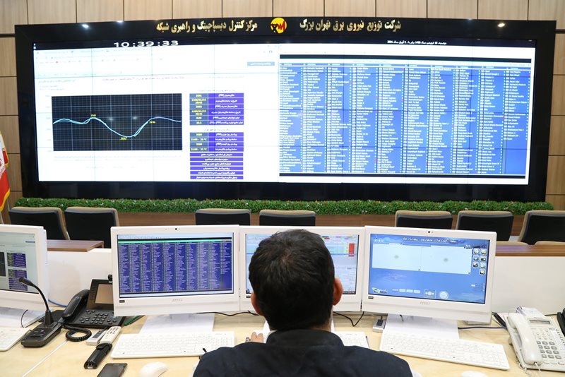 سامانه های سرمایشی ۳۲۰ مشترک بزرگ برق شهر تهران از راه دور کنترل می‌شود