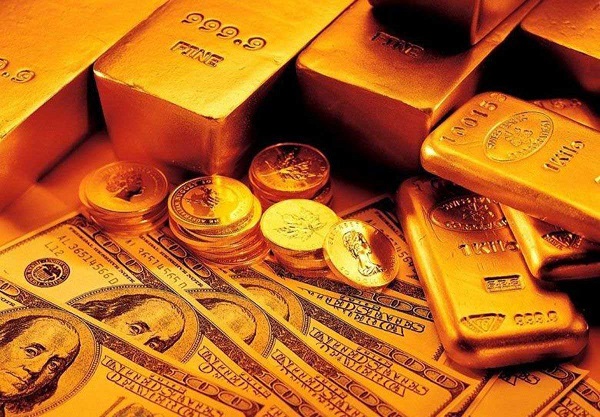 قیمت دلار، قیمت سکه و قیمت طلا امروز دوشنبه ۸ آبان ۱۴۰۲