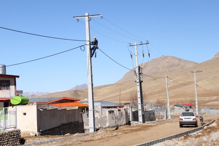 احداث ۴۲ کیلومتر شبکه برق رسانی در طرح‌های نهضت ملی مسکن