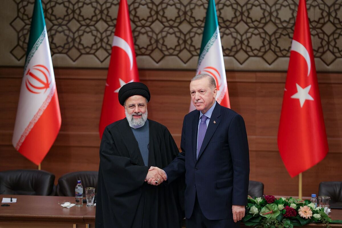 روسای جمهور ایران و ترکیه بر ایجاد منطقه آزاد تجاری توافق کردند