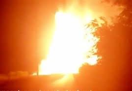 🎥 ویدئو/ویدیویی از آتش سوزی پس از انفجار خرابکارانه در خط لوله اصلی انتقال گاز کشور