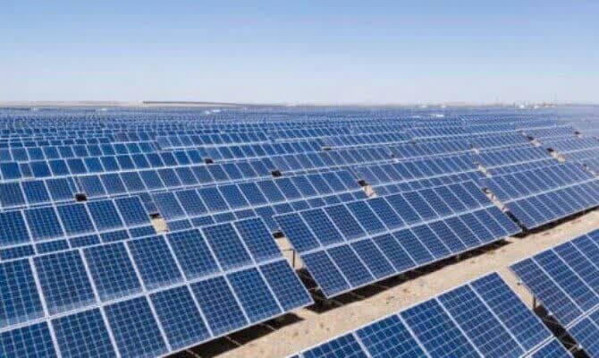 ظرفیت نصب ۴۸۰ مگاوات نیروگاه خورشیدی در شرکت آب منطقه‌ای اصفهان وجود دارد