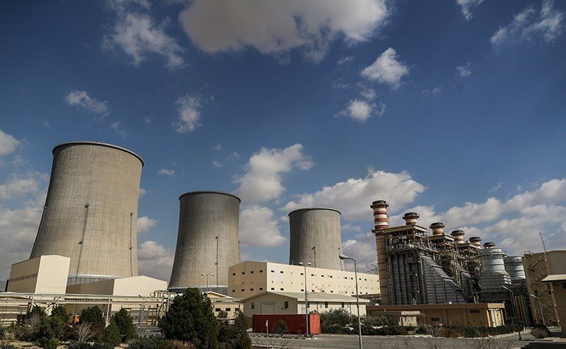 نیروگاه های حرارتی ۹۴ درصد انرژی مورد نیاز مشترکان کشور را تامین می کنند