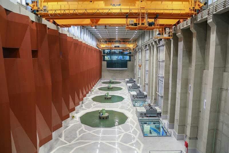ورود ۱۰۰۰ مگاوات ظرفیت برق پاک به شبکه سراسری با اتمام تعمیرات نیروگاه کارون ۴