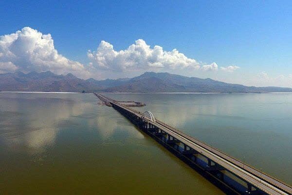رهاسازی ۴۴۲ میلیون مترمکعب آب به دریاچه ارومیه